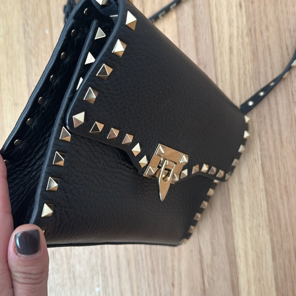 VALENTINO ROCKSTUD CROSSBODY/ SHOULDER BAG - Picture 2 of 5
